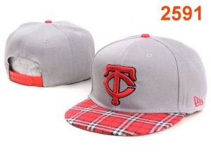 Men's Minnesota Twins #6 Tony Oliva Stitched New Era Digital Camo Memorial Day 9FIFTY Snapback Adjustable Hat