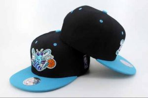 Mitchell and Ness NBA New Orleans Hornets Stitched Snapback Hats 128
