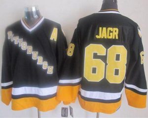 Penguins #68 Jaromir Jagr Black Yellow CCM Throwback Stitched NHL Jersey
