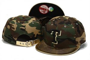 Men's Texas Rangers #1 Elvis Andrus Stitched New Era Digital Camo Memorial Day 9FIFTY Snapback Adjustable Hat
